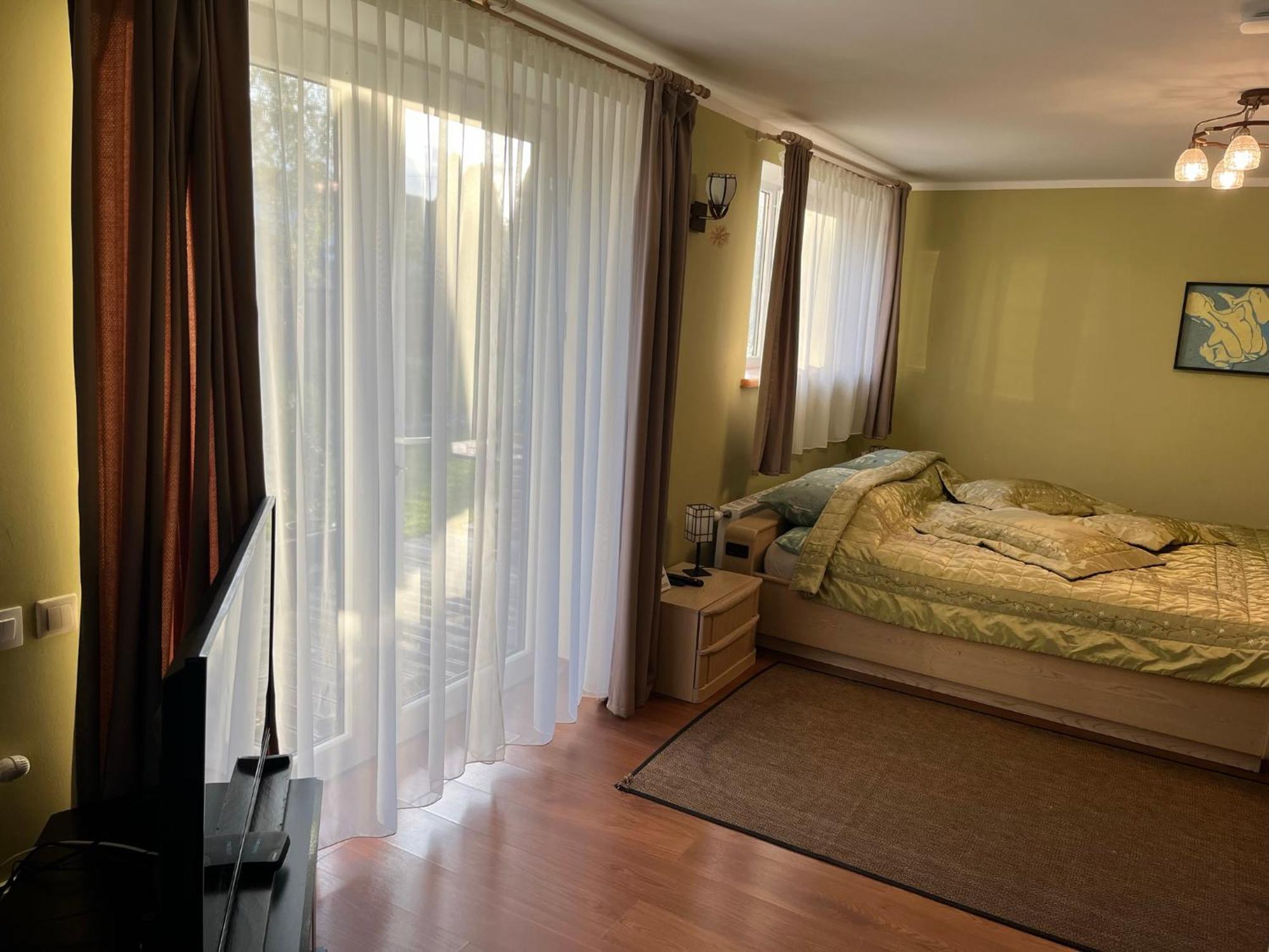 Family House Apartments Salacgriva Exterior photo